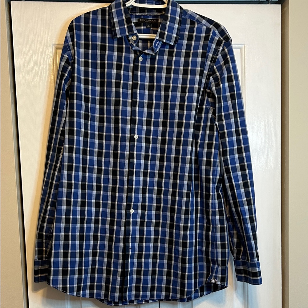 Banana Republic Navy, Black and White Plaid Shirt Camden Fit
